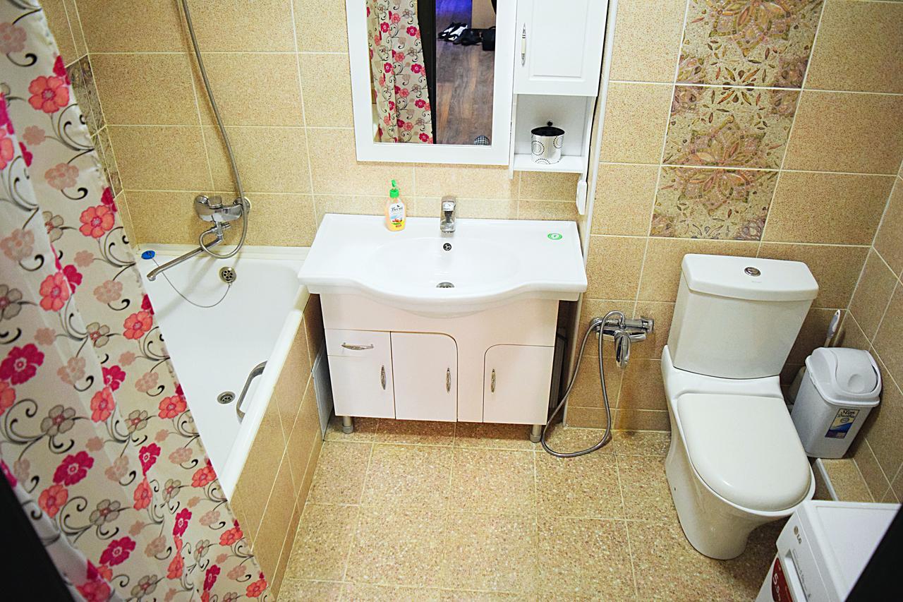 Luxury Palace Apartment Biskek Kültér fotó