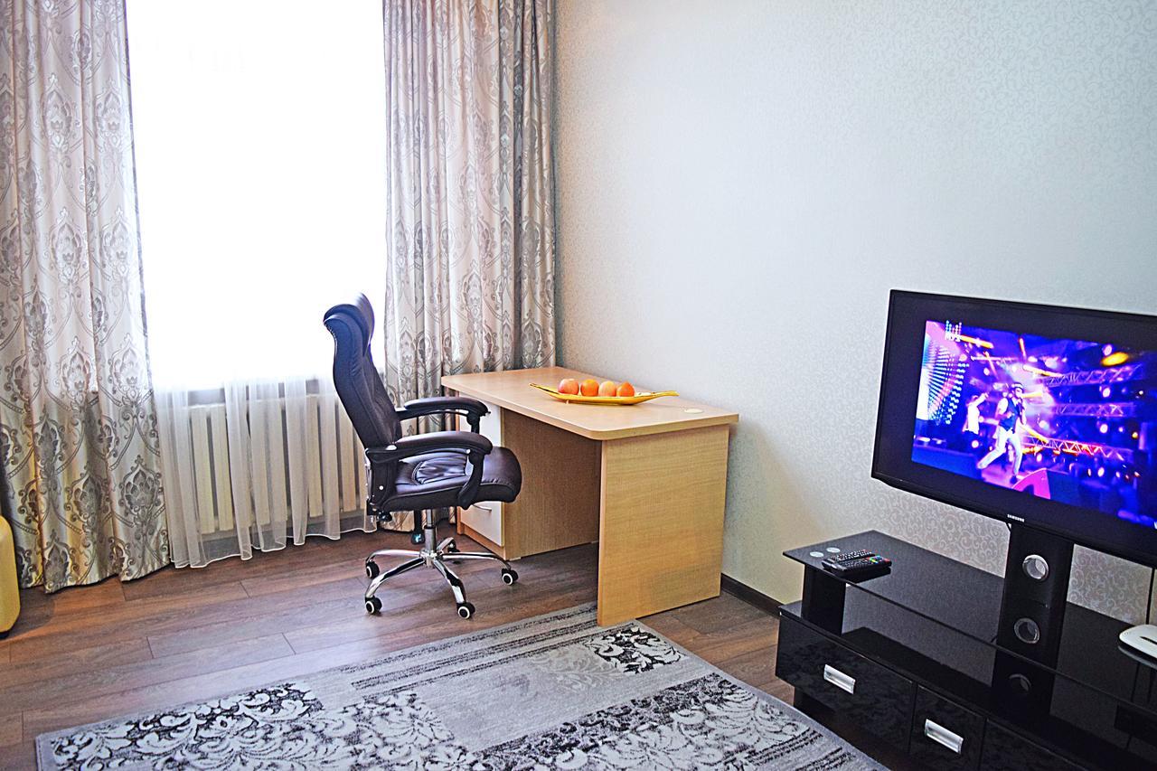 Luxury Palace Apartment Biskek Kültér fotó