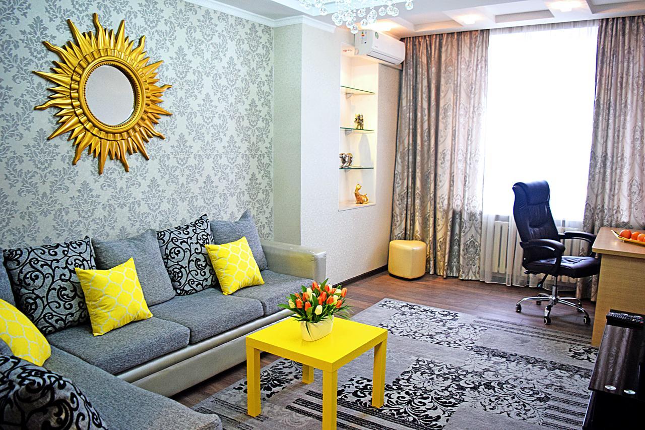 Luxury Palace Apartment Biskek Kültér fotó